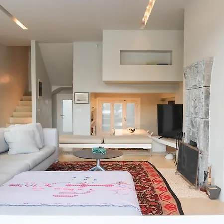 The Architect's Crib *