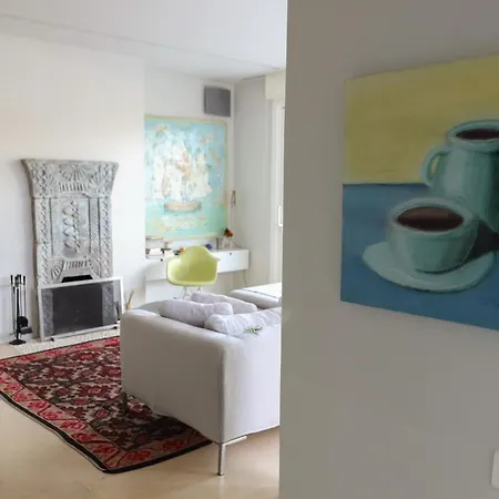 The Architect's Crib *