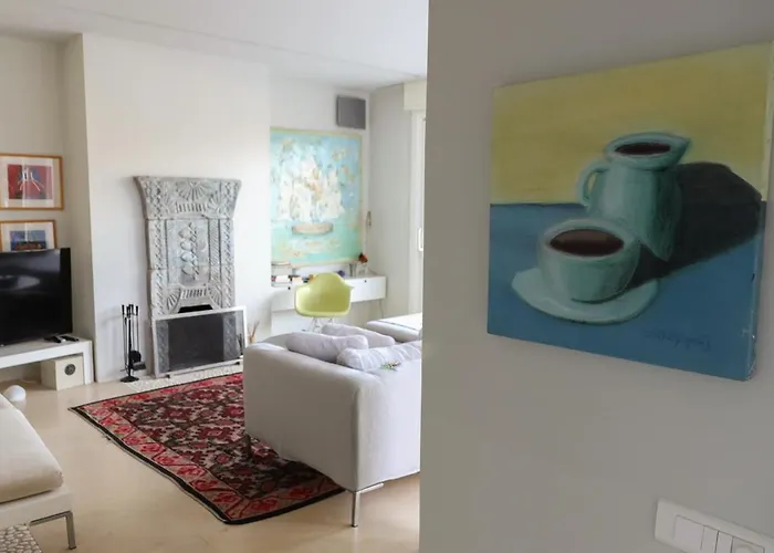 The Architect's Crib *